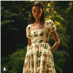 Agua By Agua Bendita